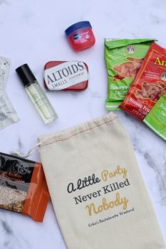 bachelorette-favor-bag-essentials