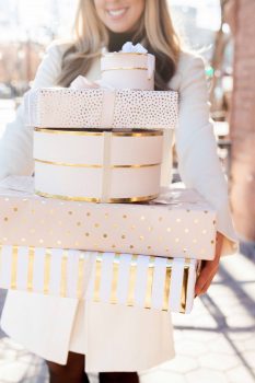 pink-gold-wrapping-paper