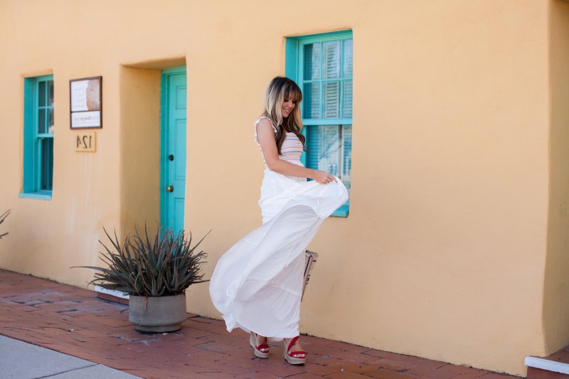 white-smocked-sundress